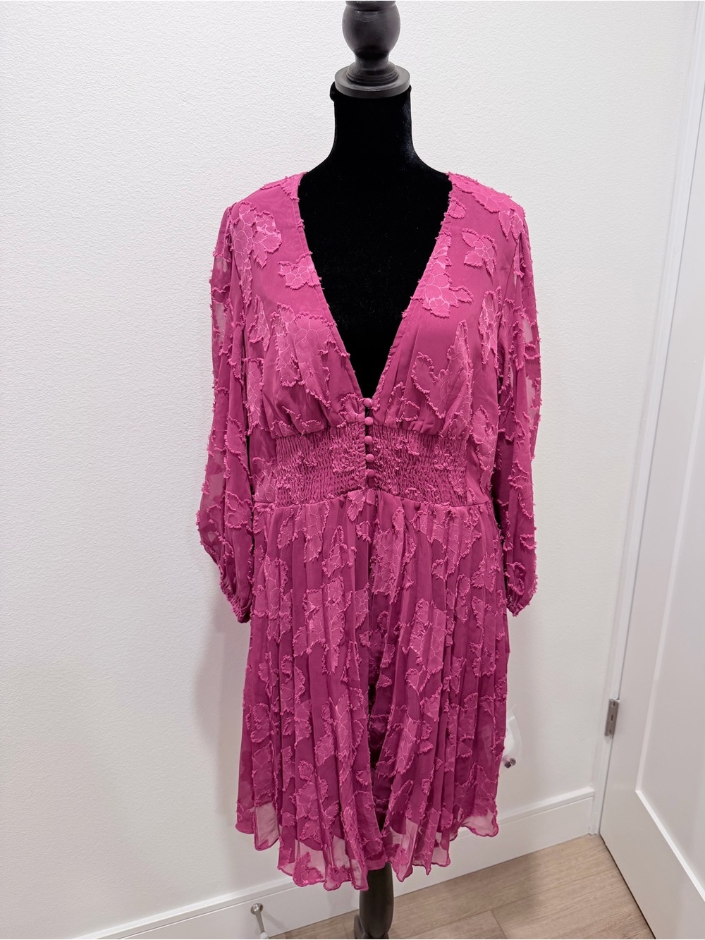 ASOS Fuchsia Textured Button-Front Dress - Picture 3 of 11